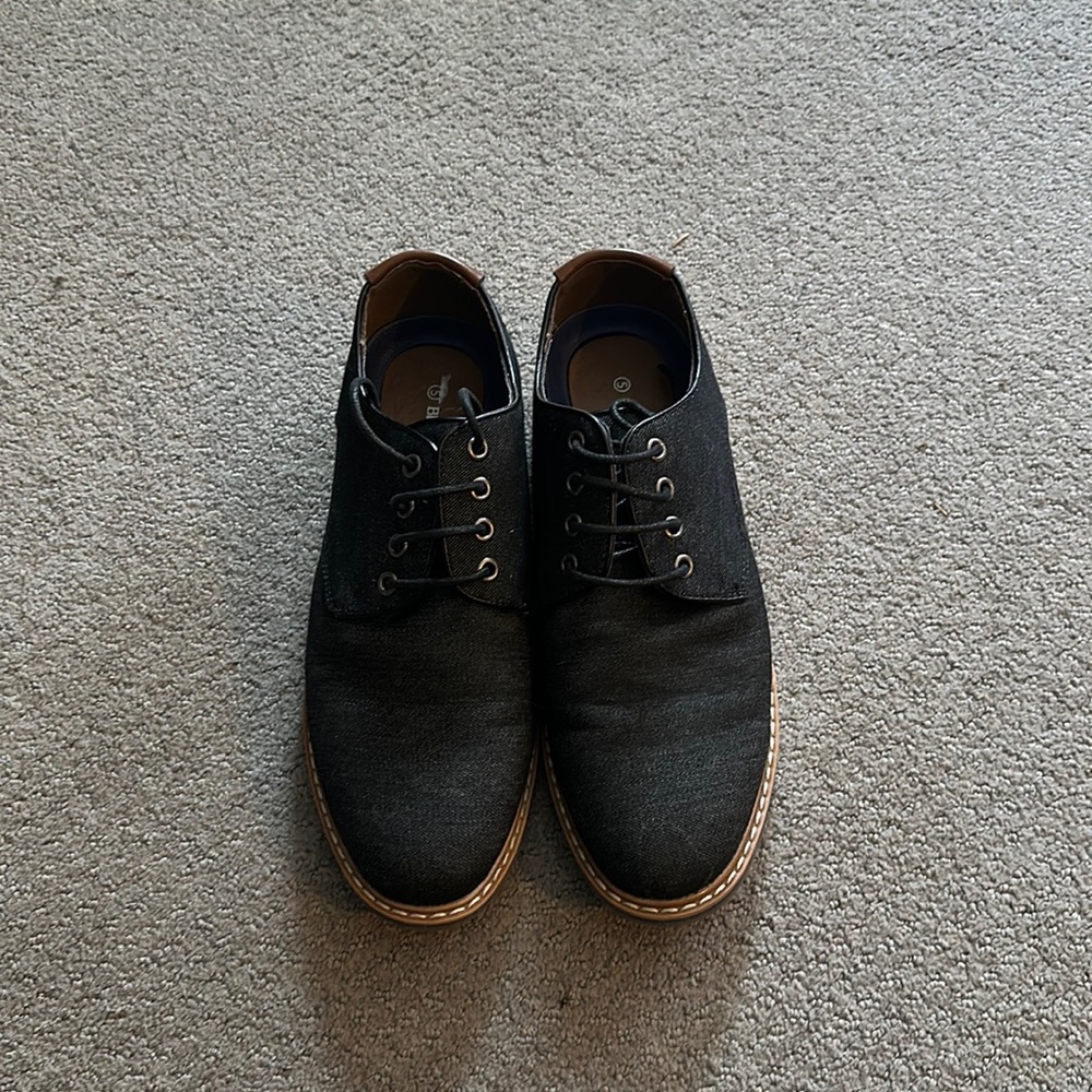 Bruno Marc woman’s dress shoes